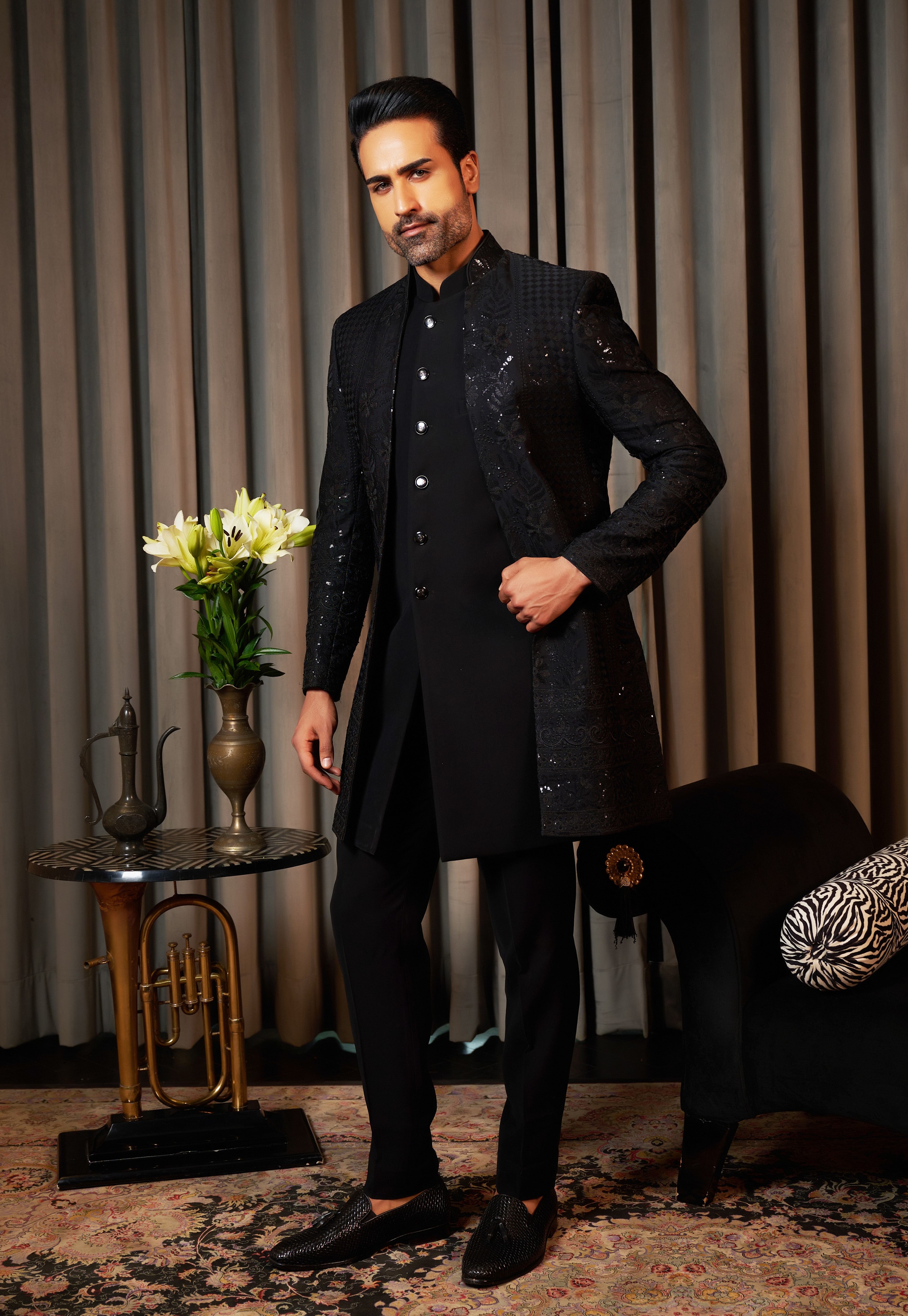 black indo western dress Stunning black Indo-Western dress, featuring exquisite long sleeves adorned with intricate embroidery and detailed craftsmanship. , A perfect blend of tradition and modernity for any occasion. ,