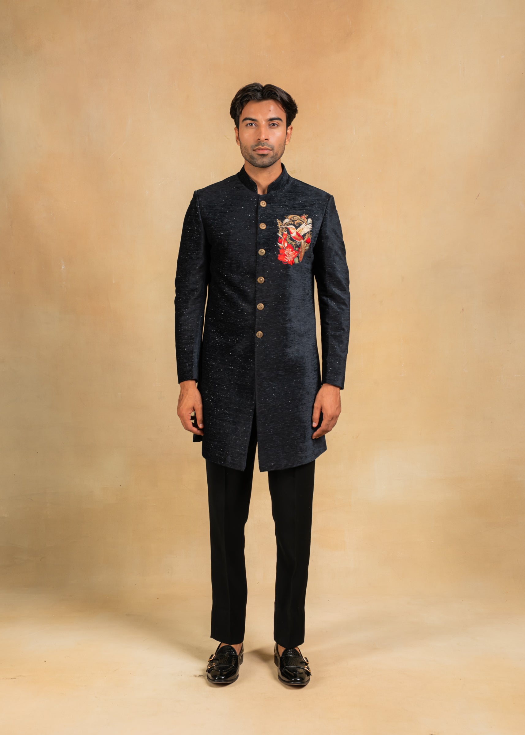 Blackindowesternwithembroideredmotif_3.jpg
