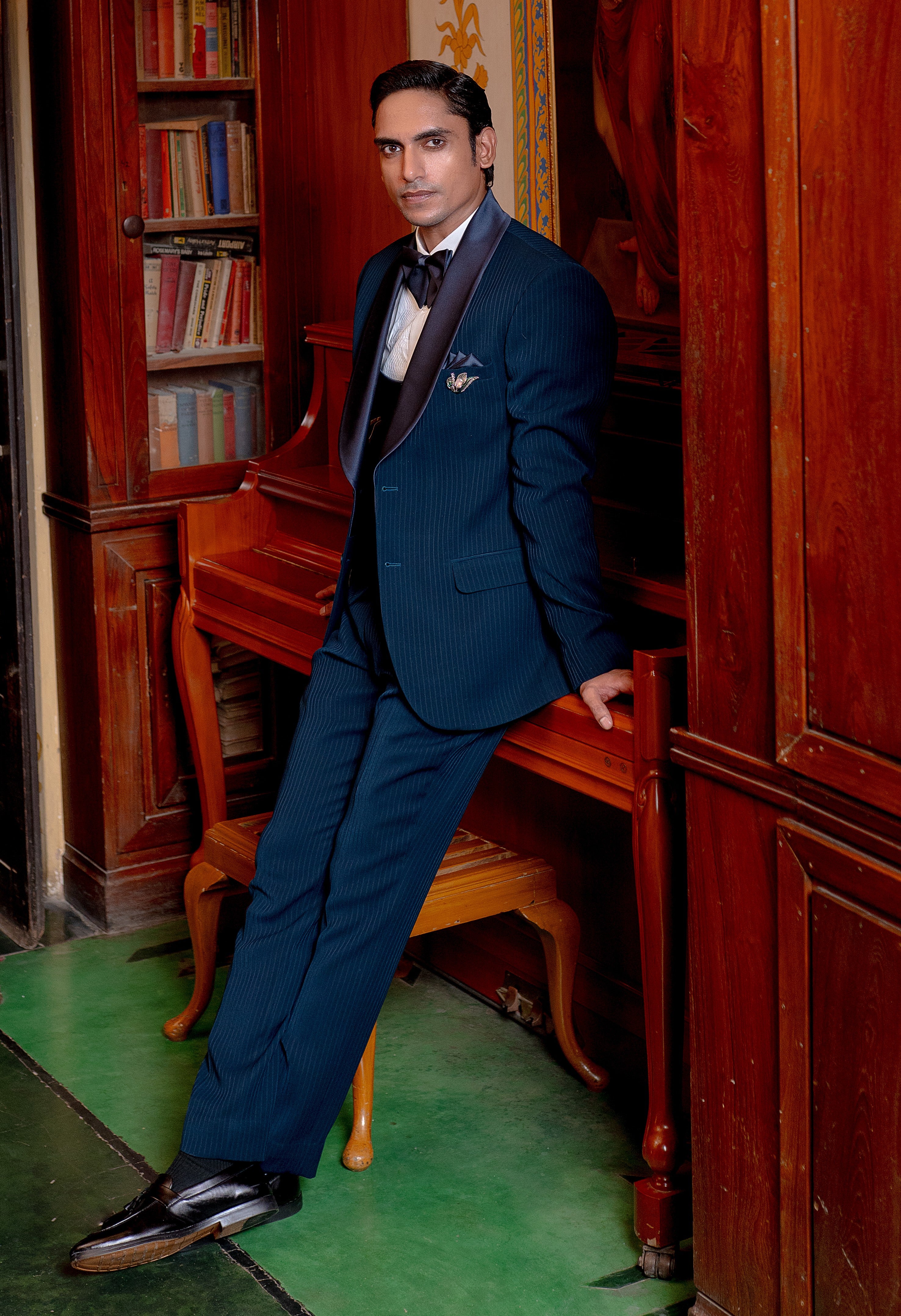 Teal Shawl Lapel Jacquard Suit