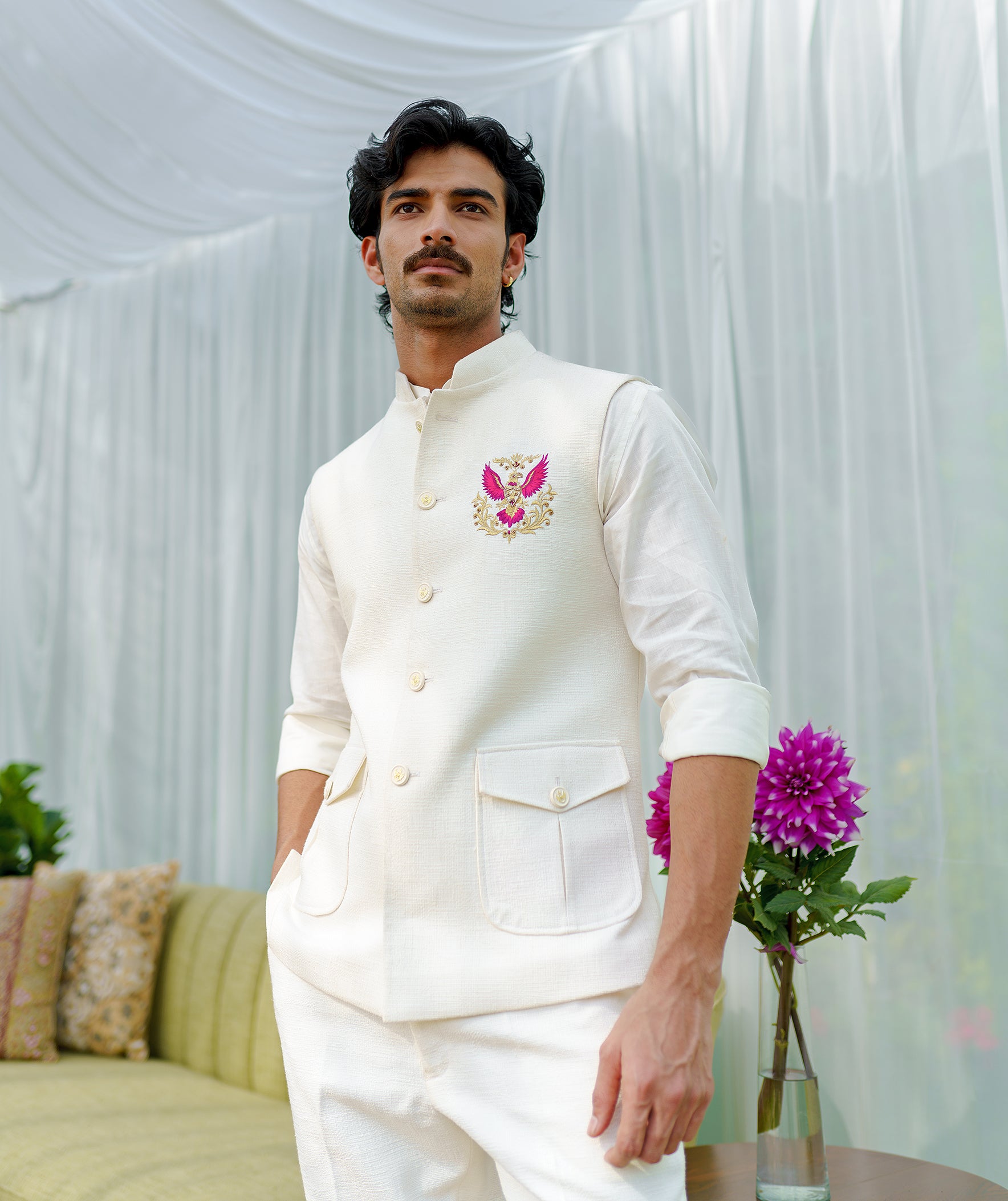 White Bundi with Eagle motif