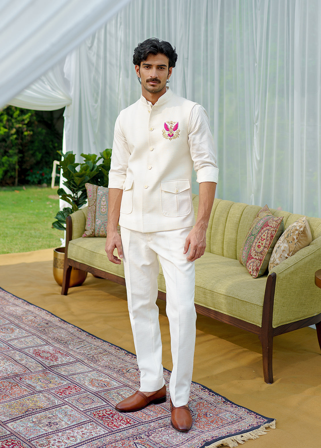 White shirt jacket sets with Eagle motif