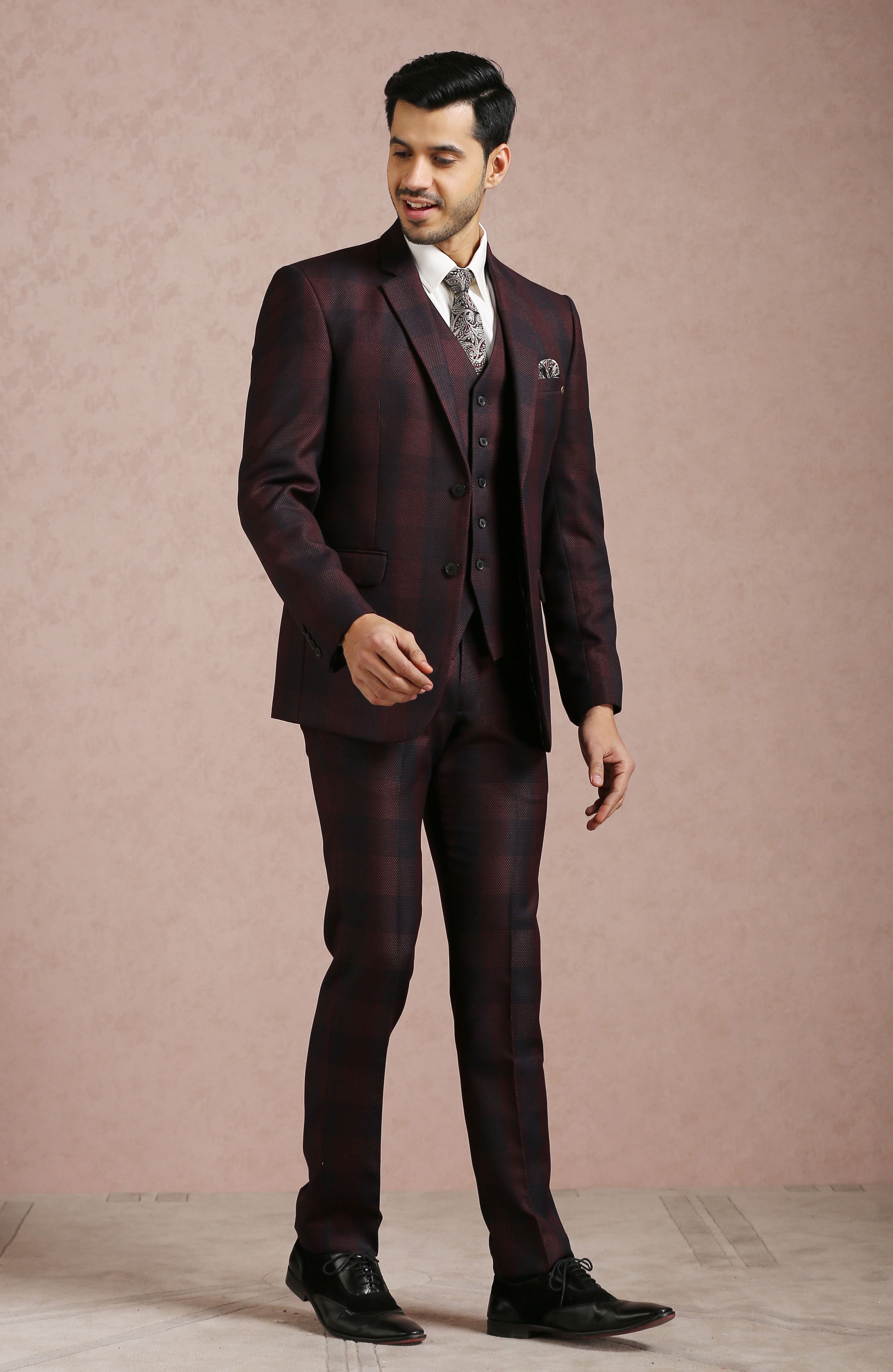  Suitable for Various Occasions
Luxurious Wine Broad Checked 5-Piece Suit, Perfect for Special Occasions
Wine Broad Checked 5-Piece Suit, Designer Wear
Timeless Wine Broad Checked 5-Piece Suit 