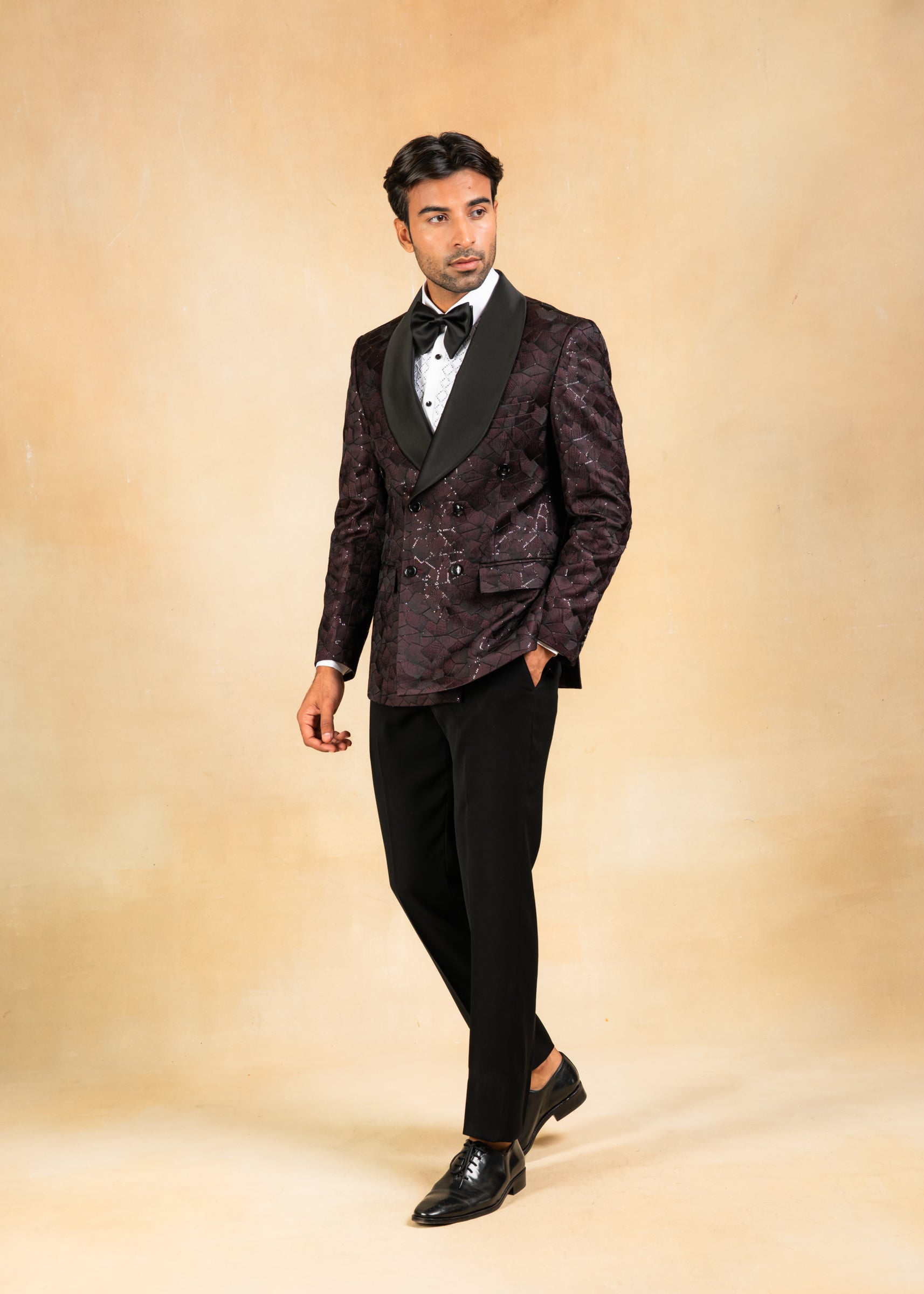 Wine double breasted shawl collar tuxedo