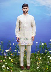 Yellow linen kurta set, suitable for men's cultural gatherings, available in sizes 38 to 44.