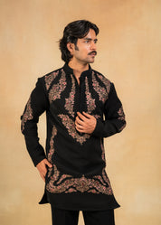 Zari & resham embroidered black kurta with trousers