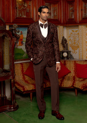 Brownt with V-shaped Vest