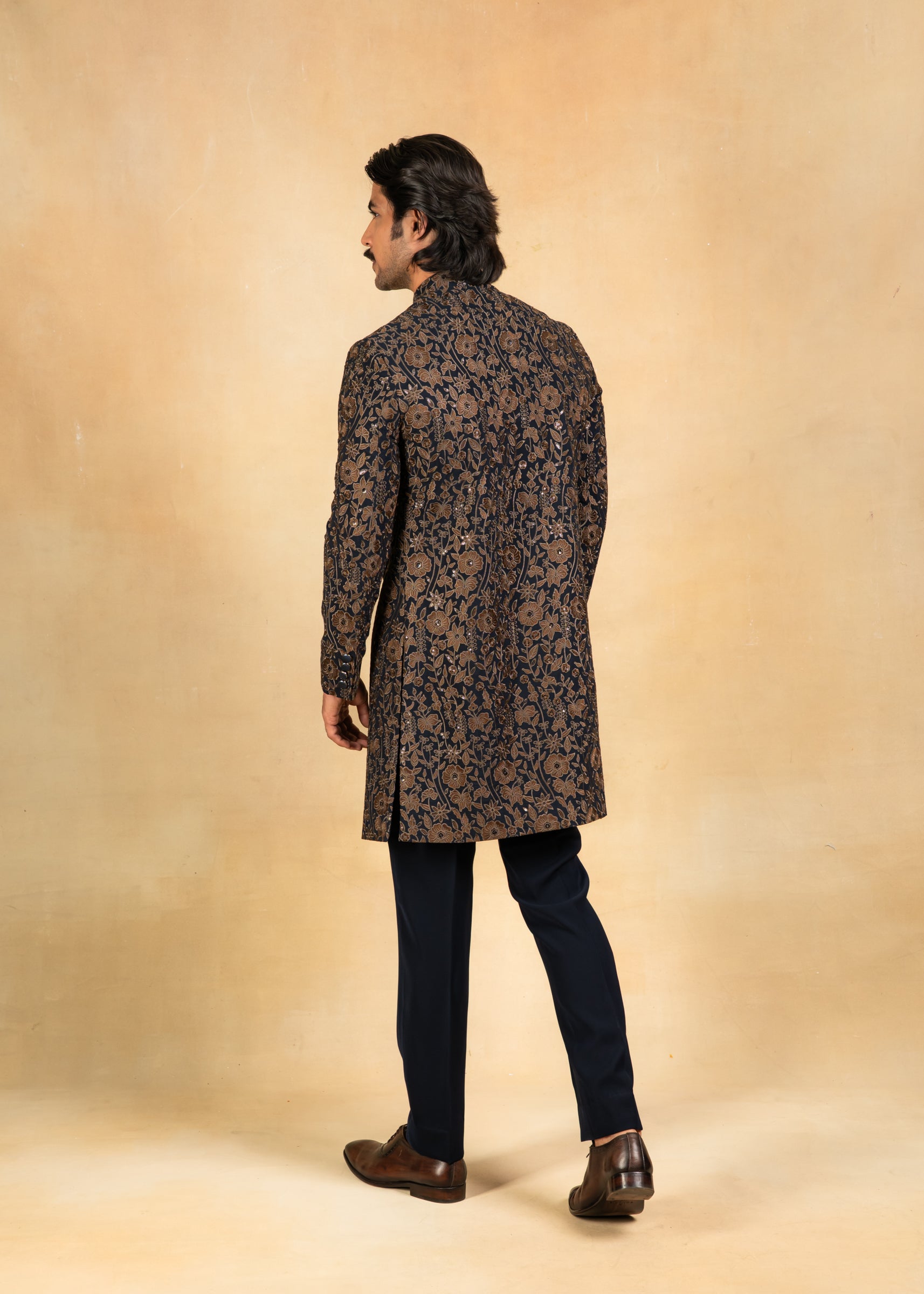 gold and navy embroidered indowestern with stole
