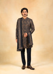 gold and navy embroidered indowestern with stole