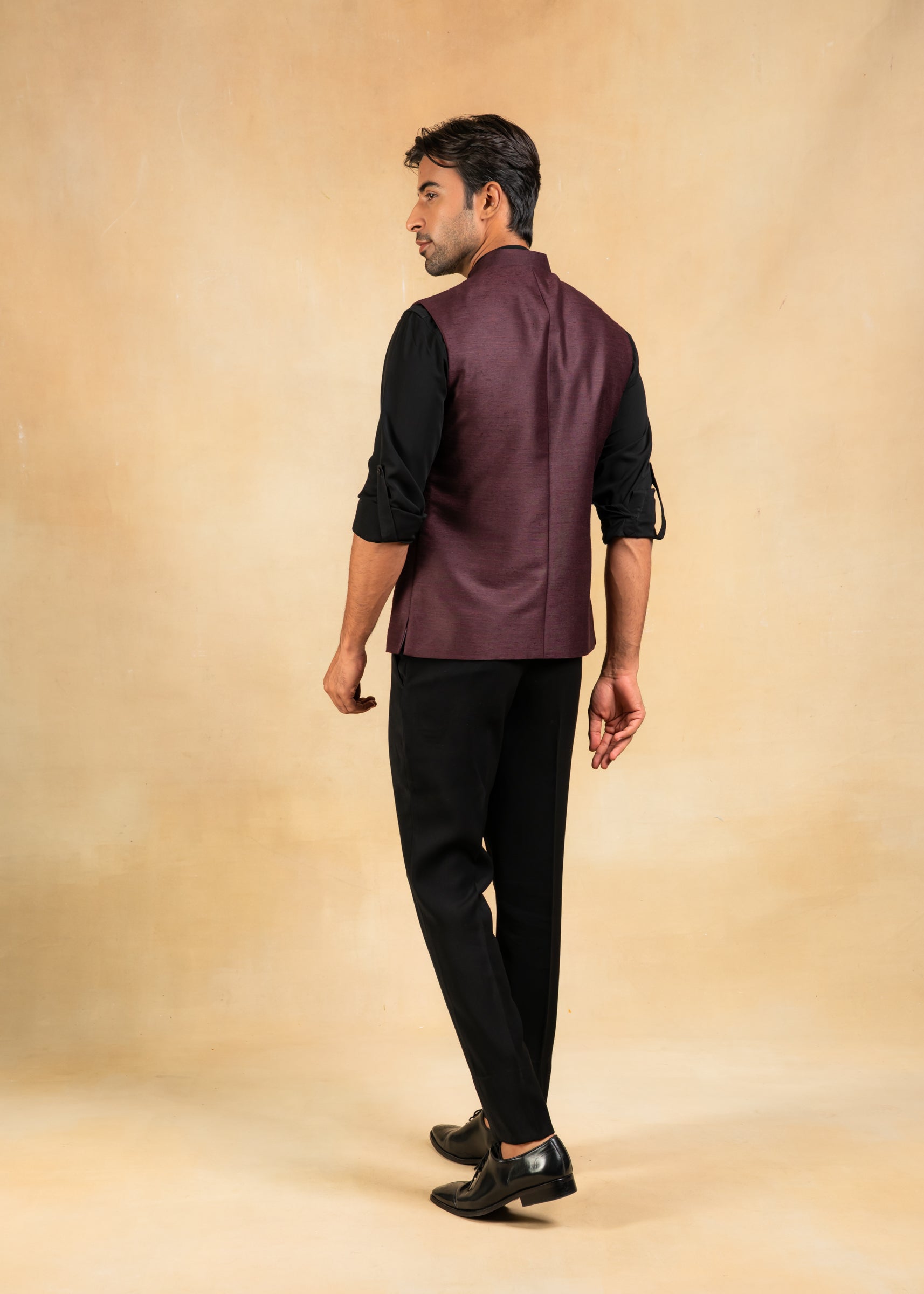 wine nehru jacket with abstract motif