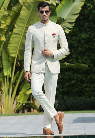 Vastraas New Look Stylish Ethnic Traditional Designer Green Jodhpuri  Bandhgala Suit for Men With Pant. - Etsy | Indian men fashion, Designer  suits for men, Groom dress men